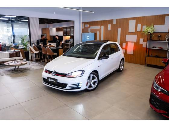 VOLKSWAGEN GOLF 2.0 TSI GTI 16V TURBO GASOLINA 4P AUTOMÁTICO VOLKSWAGEN GOLF 2.0 TSI GTI 16V TURBO GASOLINA 4P AUTOMÁTICO